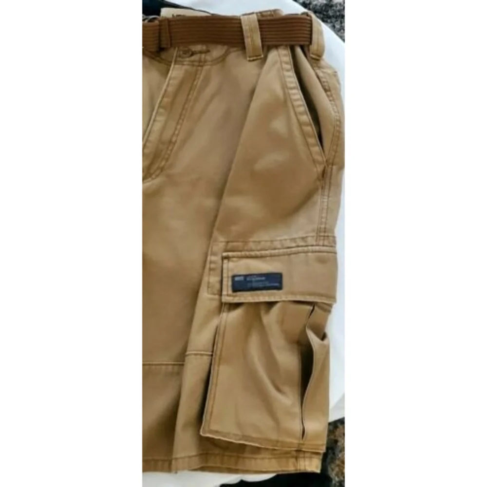 Levi's Workwear Cargo Shorts Baggy Loose With Belt Waterless Mens Size 32 EUC